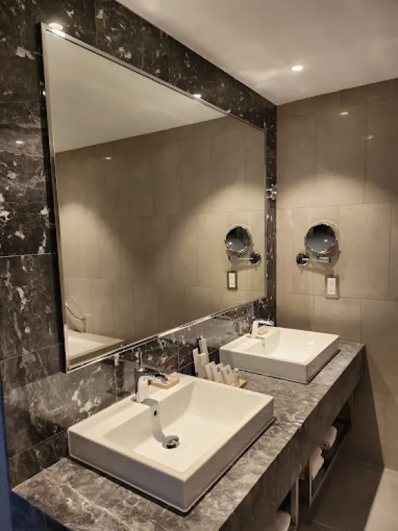 فضای اتاق های هتل چهارستاره د فرست کالکشن ویلیج سرکل دبی 195645