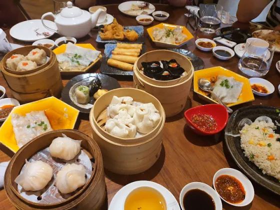 فضای رستورانی و صبحانه هتل شانگری لا دبی  195802