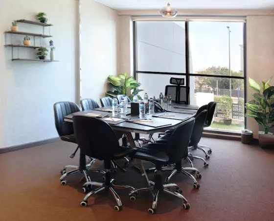 اتاق جلسات هتل چهارستاره گرند کینگزگیت واتر فرانت دبی  196263