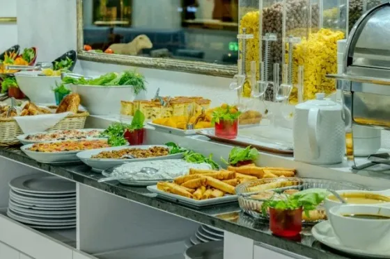 فضای رستورانی و صبحانه هتل پیک استار استانبول 198221