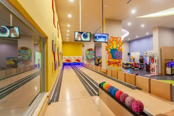 فضای سرگرمی هتل حیدرپاشا پالاس آلانیا  198410