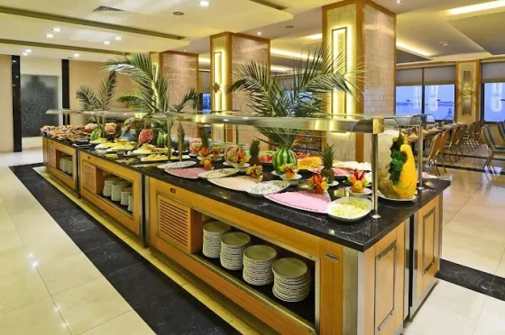 فضای رستورانی و صبحانه هتل کورومار دلوکس کوش آداسی 198486