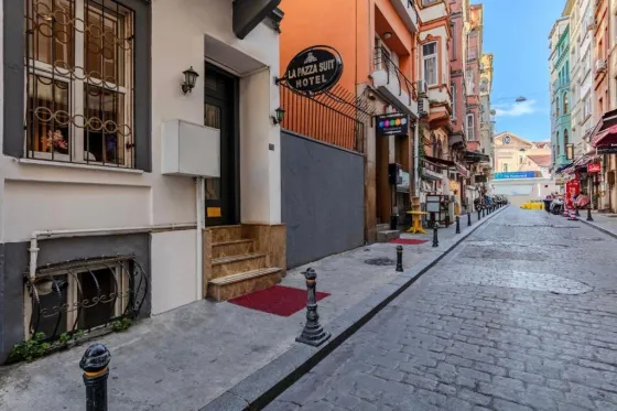 تصویر 200129  هتل لا پازا سوییت استانبول