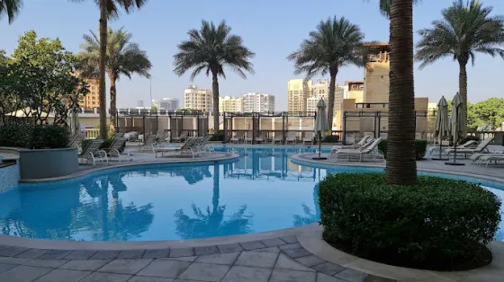 استخر هتل پالازو ورساچه دبی 196636