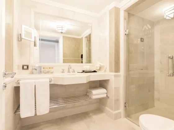 فضای اتاق های هتل متروپولیتن تکسیم استانبول 55716