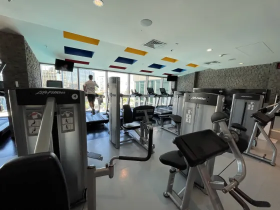 باشگاه ورزشی هتل رادیسون بلو شیشلی استانبول 191824