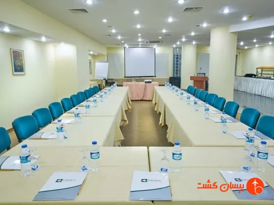 اتاق جلسات هتل فرونیا استانبول - تصویر 2
